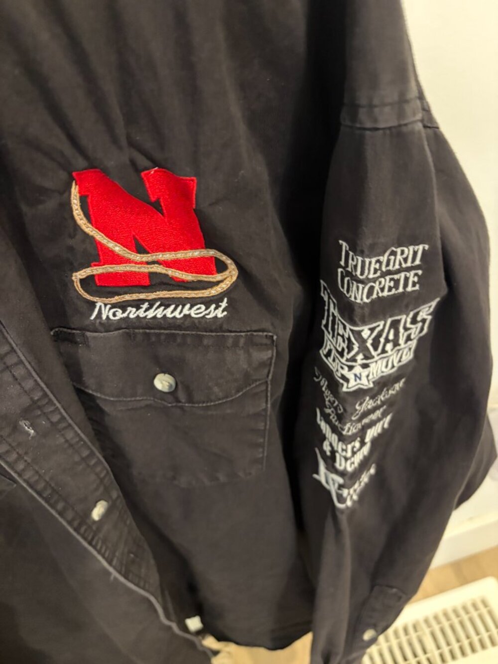 North Texas Rodeo Foundation Heavily Embroidered Rodeo Shirt - Picture 2 of 8